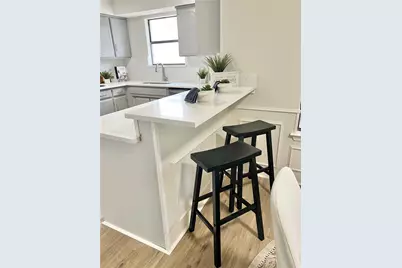 1913 Lynbrook Lane, Arlington, TX 76015 - Photo 10