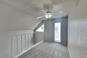 2309 Balsam Dr, Arlington, TX 76006 - Photo 2