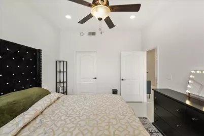 3225 Turtle Creek Boulevard #1640, Dallas, TX 75219 - Photo 12