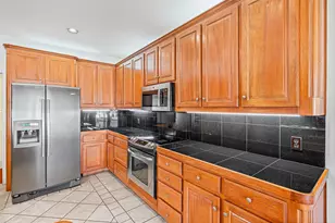 6100 N Waverly Ct, Granbury, TX 76049 - Photo 8