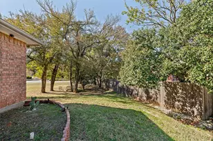 6100 N Waverly Ct, Granbury, TX 76049 - Photo 32