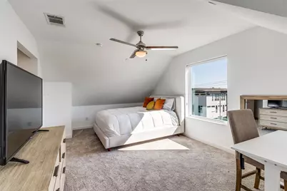 1430 Grigsby Avenue #101, Dallas, TX 75204 - Photo 10