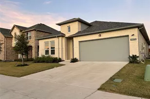 2905 Italia Ter, Princeton, TX 75407 - Photo 2