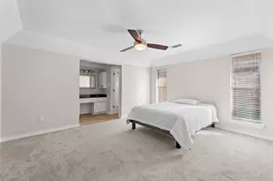 6907 Pickrell Dr, Dallas, TX 75227 - Photo 16