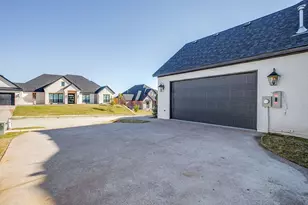 8118 Luanna Hills, Benbrook, TX 76126 - Photo 4
