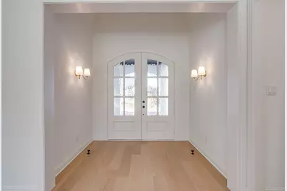 8118 Luanna Hills, Benbrook, TX 76126 - Photo 6