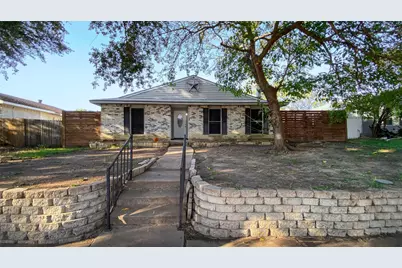 1831 E Peters Colony Road, Carrollton, TX 75007 - Photo 2
