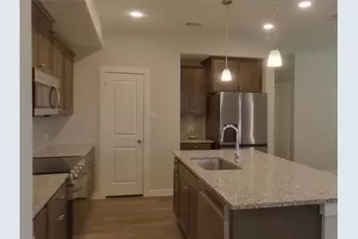 8005 Calhoun Valley Drive, McKinney, TX 75071 - Photo 2