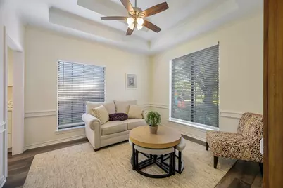 925 Spring Brook Drive, Allen, TX 75002 - Photo 2