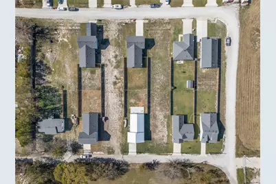 308 N Helton Street, Randolph, TX 75475 - Photo 2