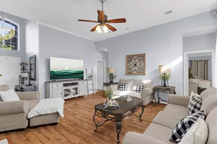 2012 Valley Falls Ave, Mesquite, TX 75181 - Photo 4