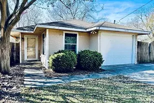 1402 S Montgomery St, Sherman, TX 75090 - Photo 1