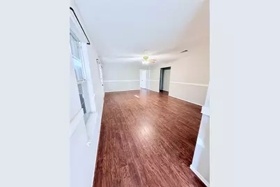 1402 S Montgomery Street, Sherman, TX 75090 - Photo 2