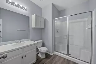 907 Jamie Dr, Grand Prairie, TX 75052 - Photo 8