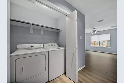 907 Jamie Drive, Grand Prairie, TX 75052 - Photo 14