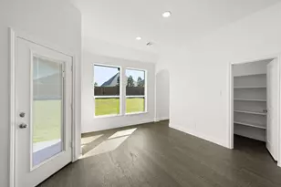 220 Pine Leaf Trl, Waxahachie, TX 75165 - Photo 10