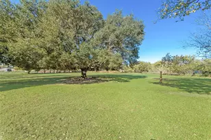 646 Liska Rd, Ennis, TX 75119 - Photo 22