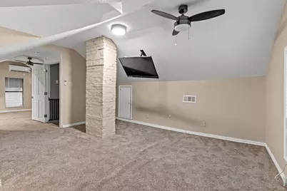 715 S Barnett Avenue, Dallas, TX 75211 - Photo 32