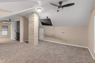 715 S Barnett Ave, Dallas, TX 75211 - Photo 32