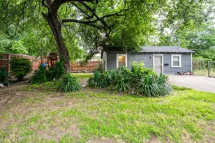 715 S Barnett Ave, Dallas, TX 75211 - Photo 8
