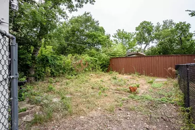 715 S Barnett Avenue, Dallas, TX 75211 - Photo 38