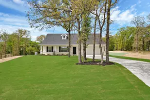 128 Sedona Crk Ct, Poolville, TX 76487 - Photo 2