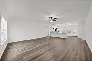 128 Sedona Crk Ct, Poolville, TX 76487 - Photo 4