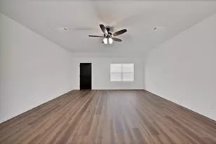 128 Sedona Crk Ct, Poolville, TX 76487 - Photo 6