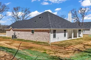 139 Sedona Crk Ct, Poolville, TX 76487 - Photo 32