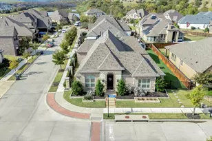 1201 White Squall Trl, Arlington, TX 76005 - Photo 2