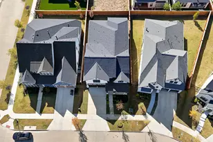 13625 Magenta St, Frisco, TX 75033 - Photo 4