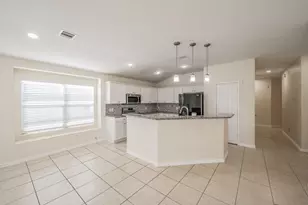 8932 Sunny Hollow Dr, Fort Worth, TX 76179 - Photo 4