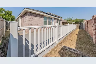 8932 Sunny Hollow Drive, Fort Worth, TX 76179 - Photo 22