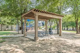 8932 Sunny Hollow Dr, Fort Worth, TX 76179 - Photo 24