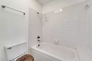 2002 Verlaine Dr, Carrollton, TX 75007 - Photo 22