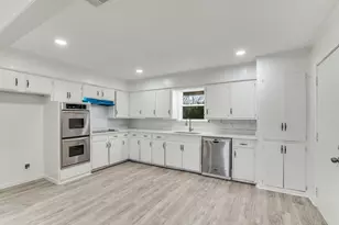 4110 Skyline Dr, Rowlett, TX 75088 - Photo 6