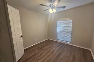 1848 Kings Canyon Cir, Fort Worth, TX 76134 - Photo 20