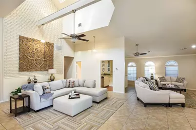 9115 Valley Chapel Lane, Dallas, TX 75220 - Photo 2