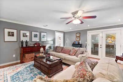 1432 Sylvan Avenue, Dallas, TX 75208 - Photo 22