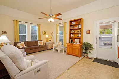 201 N 3rd Street, Krum, TX 76249 - Photo 4