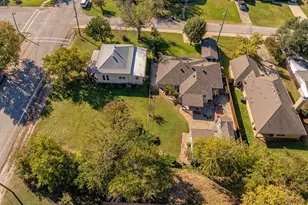 201 N 3rd St, Krum, TX 76249 - Photo 26