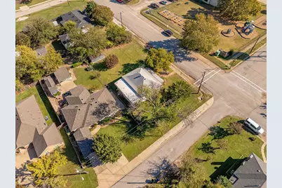 201 N 3rd Street, Krum, TX 76249 - Photo 28