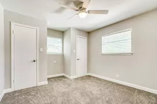 702 Chestnut Dr, Arlington, TX 76012 - Photo 8