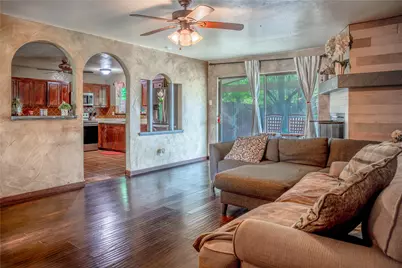 6317 Locust Street, Rowlett, TX 75089 - Photo 8