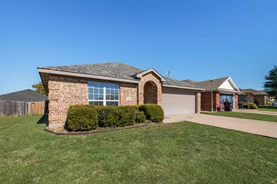 1424 Jacksons Run, Greenville, TX 75402 - Photo 1