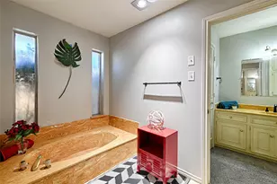 9737 Burney Dr, Dallas, TX 75243 - Photo 20