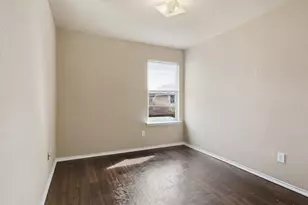 10713 Many Oaks Dr, Fort Worth, TX 76140 - Photo 10