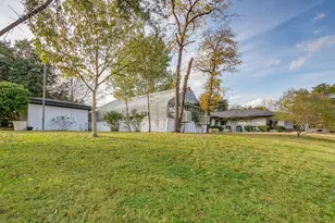 4301 Briarhaven Rd, Fort Worth, TX 76109 - Photo 16