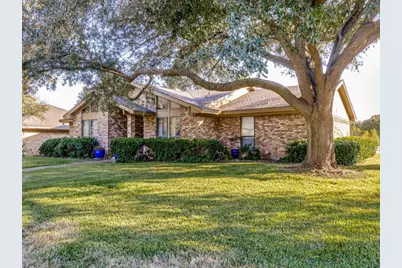 4225 Capilla Street, Fort Worth, TX 76133 - Photo 2