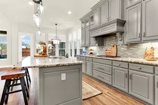 2804 Seabiscuit Rd, Celina, TX 75009 - Photo 10